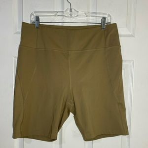 Girlfriend Collective Xiomara High-Rise Bike Shorts